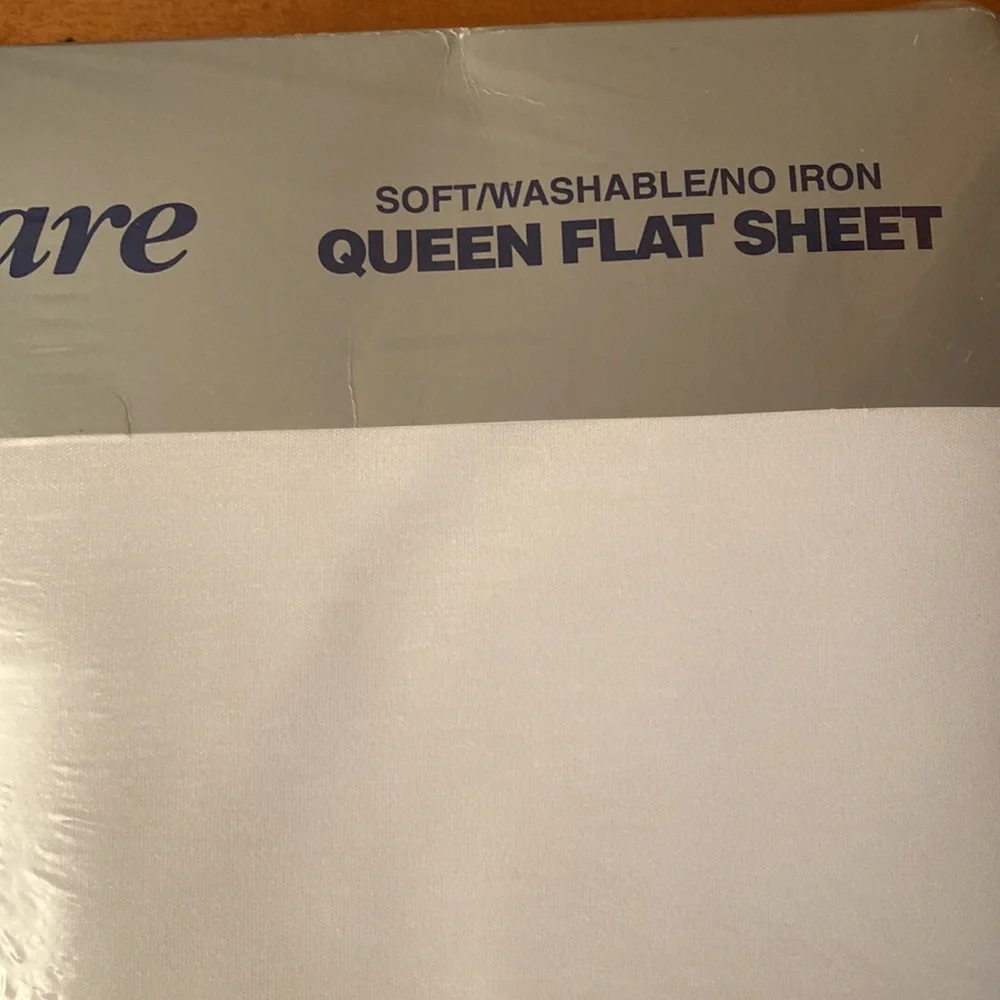 NWT Queen Flat Sheet